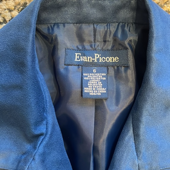 Evan Picone royal blue blazer. Front pockets. Ruffled back. Size 6. - Picture 4 of 4